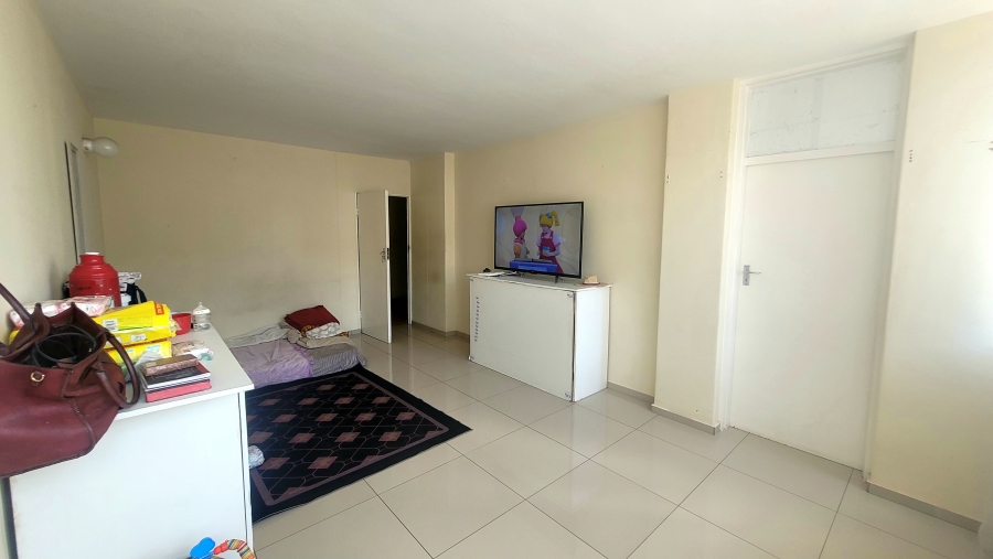 2 Bedroom Property for Sale in Sunnyside Gauteng