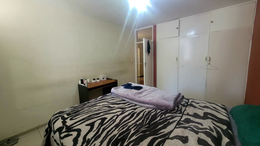 2 Bedroom Property for Sale in Sunnyside Gauteng