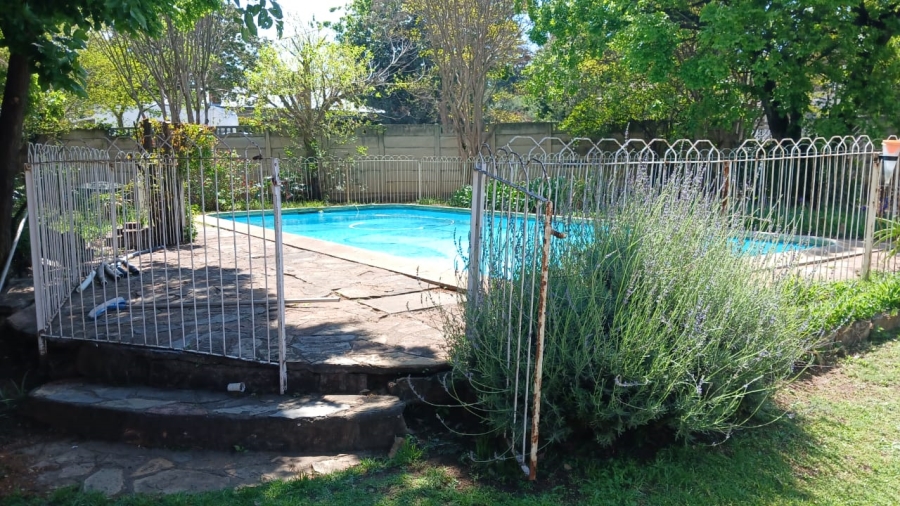 6 Bedroom Property for Sale in Plantation Gauteng