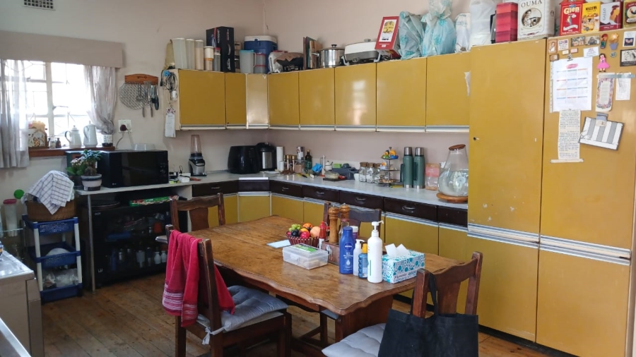 6 Bedroom Property for Sale in Plantation Gauteng