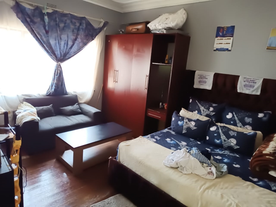 4 Bedroom Property for Sale in Rosettenville Gauteng