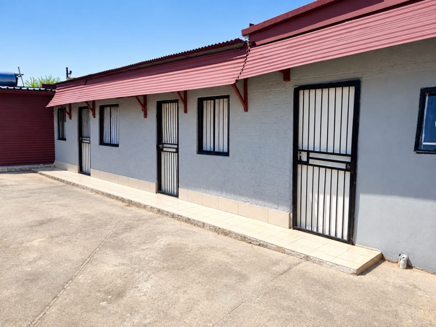4 Bedroom Property for Sale in Rosettenville Gauteng