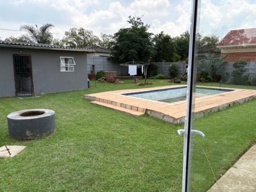 3 Bedroom Property for Sale in Parkdene Gauteng