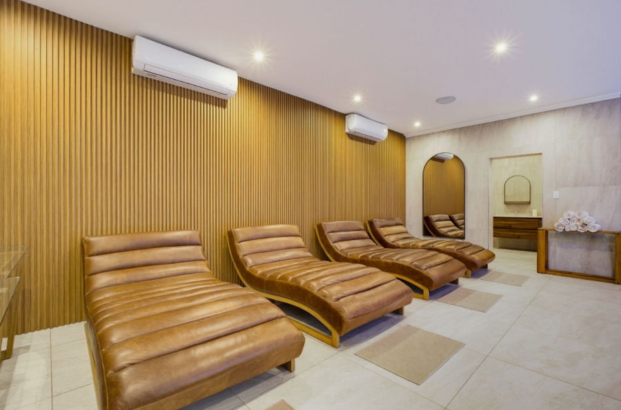 To Let 4 Bedroom Property for Rent in Bedfordview Gauteng