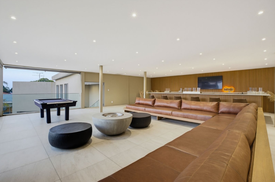 To Let 4 Bedroom Property for Rent in Bedfordview Gauteng