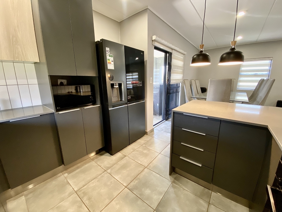 4 Bedroom Property for Sale in Lotus Gardens Gauteng
