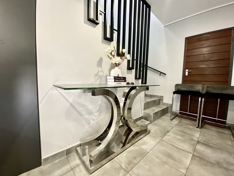 4 Bedroom Property for Sale in Lotus Gardens Gauteng