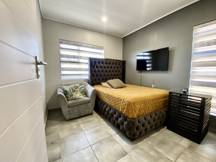 4 Bedroom Property for Sale in Lotus Gardens Gauteng