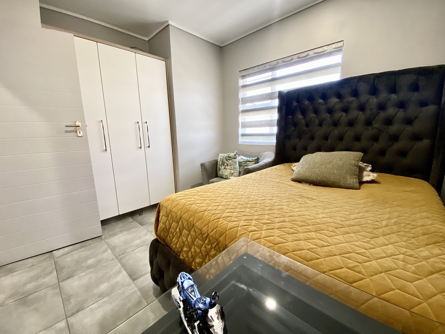 4 Bedroom Property for Sale in Lotus Gardens Gauteng