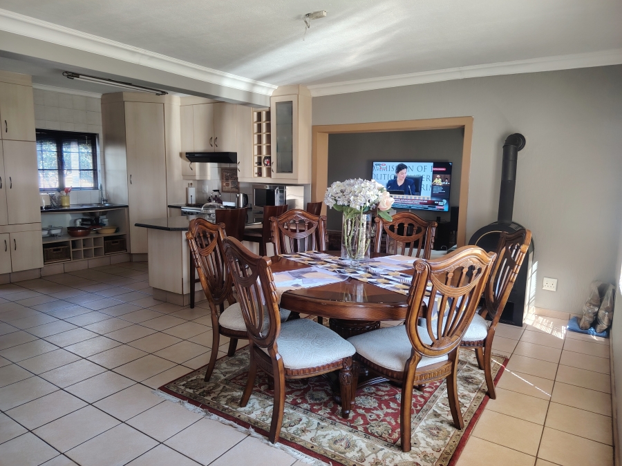 4 Bedroom Property for Sale in Kameeldrift East Gauteng