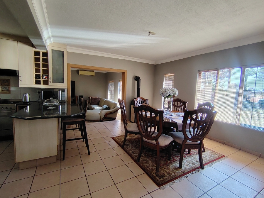 4 Bedroom Property for Sale in Kameeldrift East Gauteng