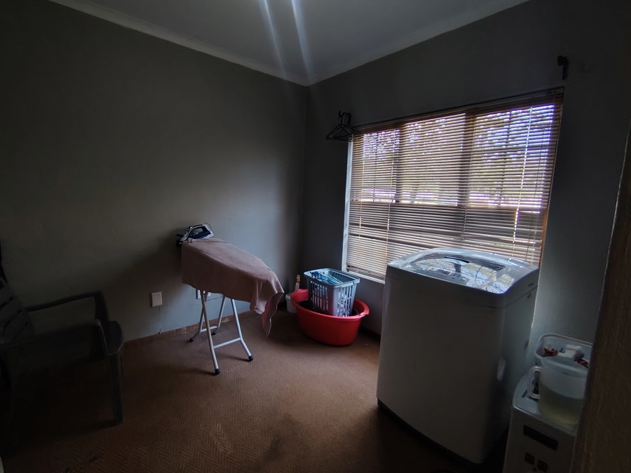 4 Bedroom Property for Sale in Kameeldrift East Gauteng