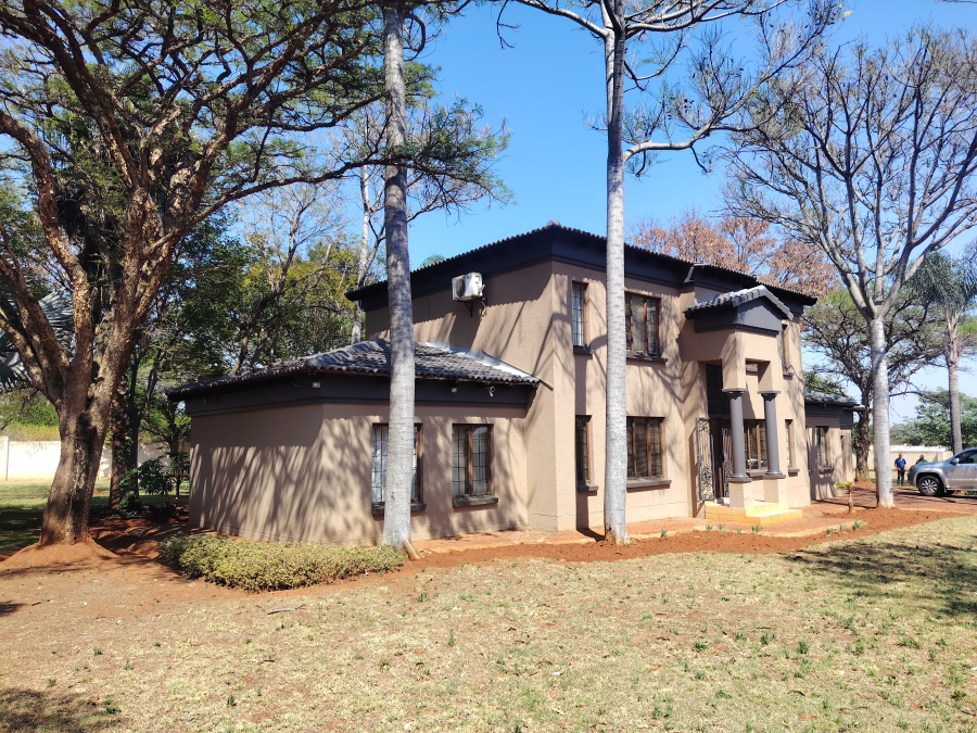 4 Bedroom Property for Sale in Kameeldrift East Gauteng