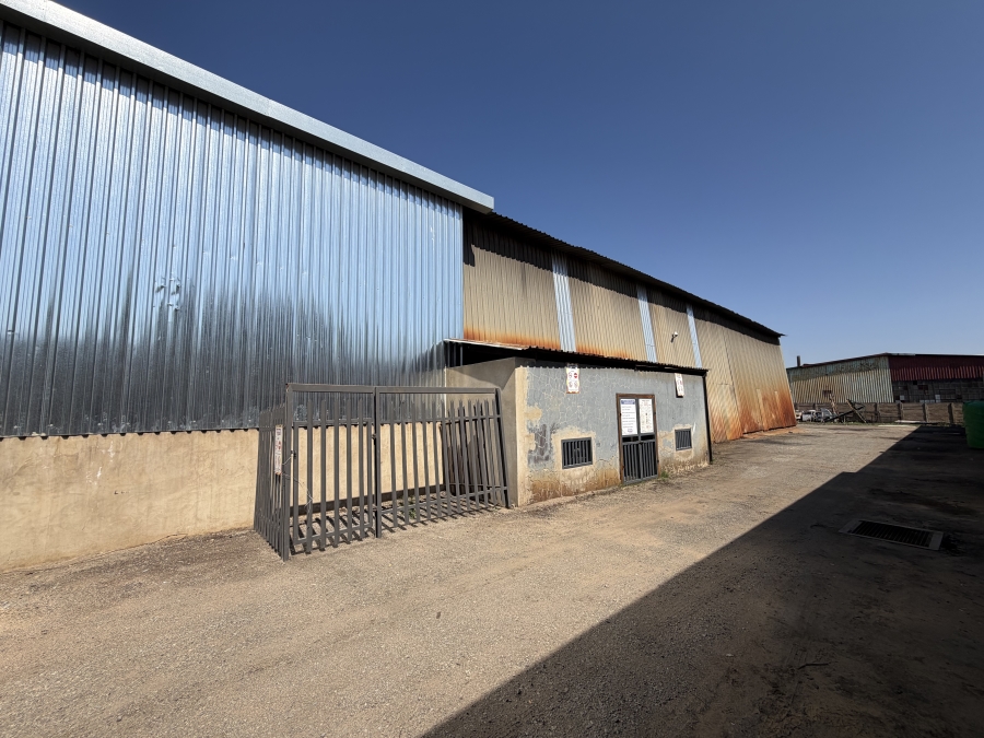 Commercial Property for Sale in Vulcania Gauteng