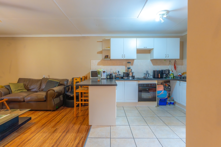 2 Bedroom Property for Sale in Broadacres Gauteng