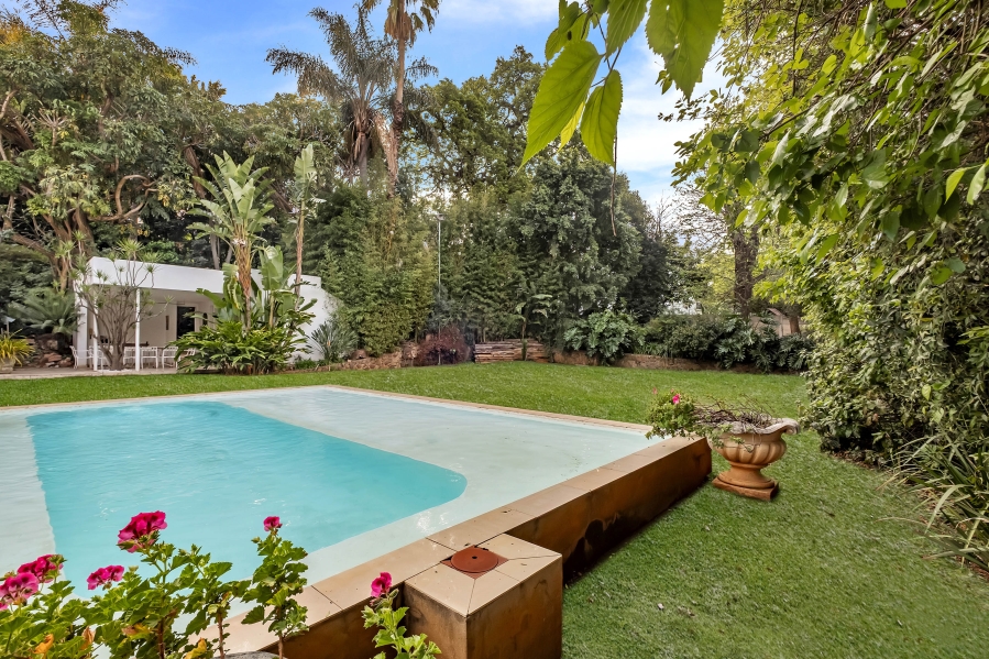 4 Bedroom Property for Sale in Atholl Gauteng