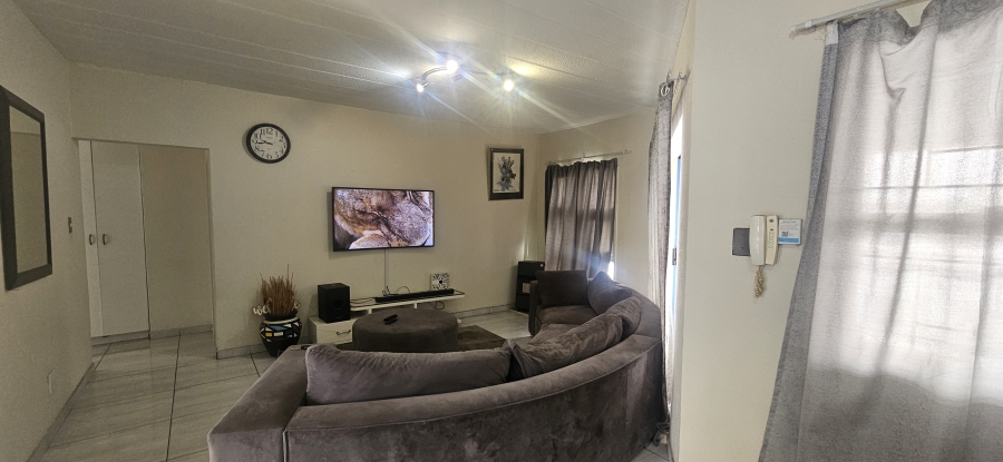 2 Bedroom Property for Sale in Elandshaven Gauteng