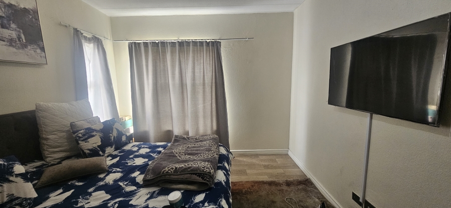 2 Bedroom Property for Sale in Elandshaven Gauteng