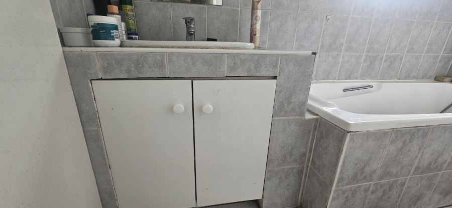 2 Bedroom Property for Sale in Elandshaven Gauteng
