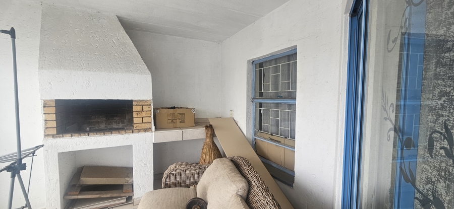 2 Bedroom Property for Sale in Elandshaven Gauteng