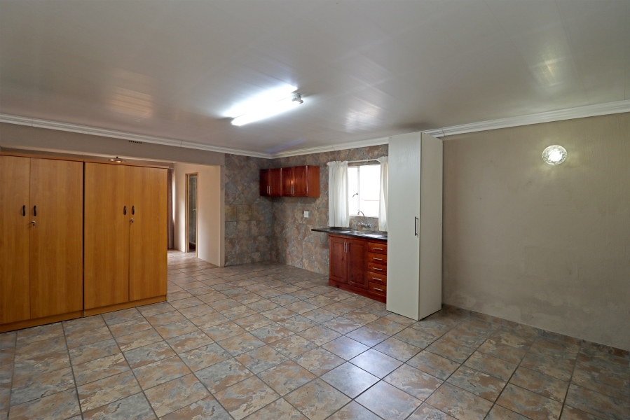 3 Bedroom Property for Sale in Moret Gauteng