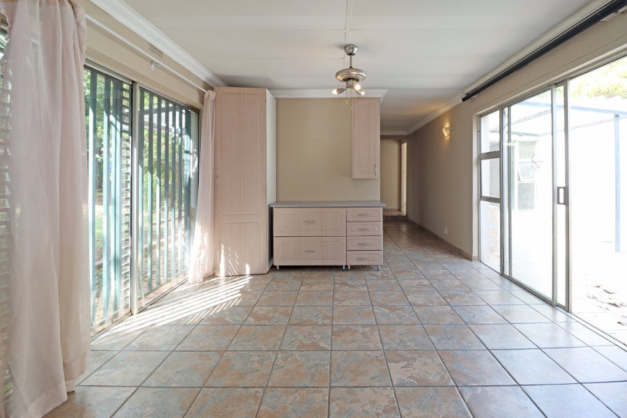 3 Bedroom Property for Sale in Moret Gauteng