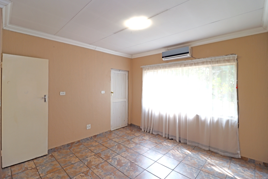 3 Bedroom Property for Sale in Moret Gauteng