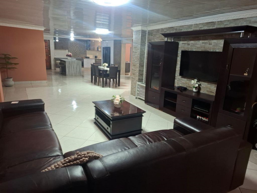 3 Bedroom Property for Sale in Westonaria Gauteng