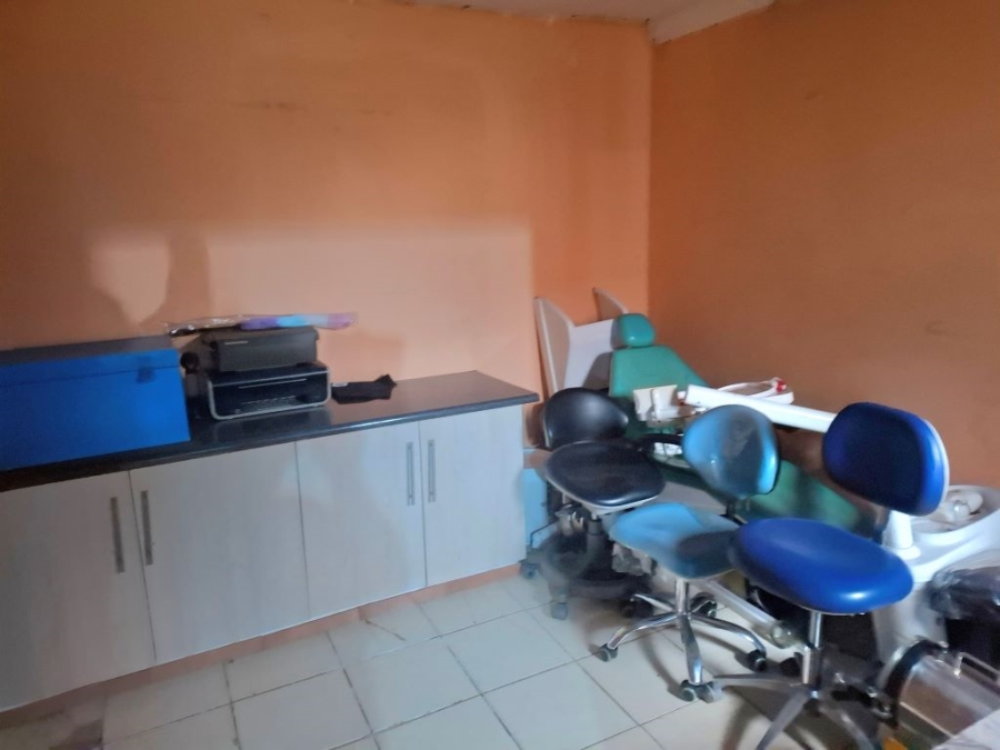 3 Bedroom Property for Sale in Westonaria Gauteng
