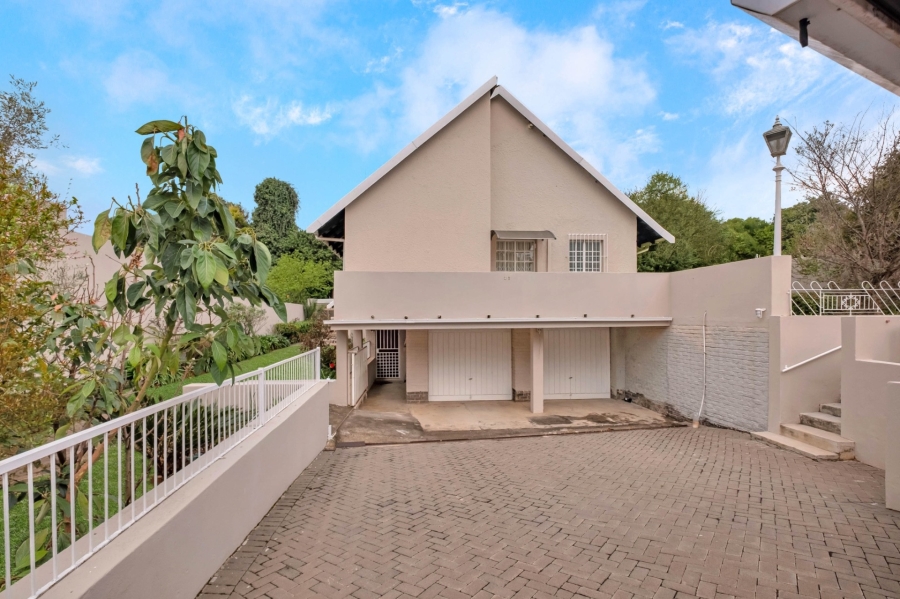 4 Bedroom Property for Sale in Emmarentia Gauteng