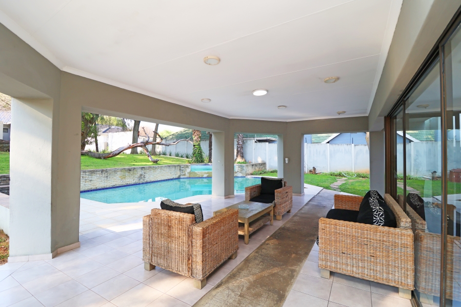 5 Bedroom Property for Sale in Winston Ridge Gauteng