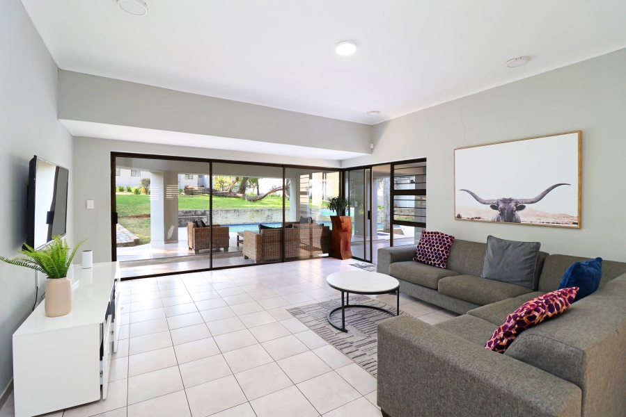 5 Bedroom Property for Sale in Winston Ridge Gauteng