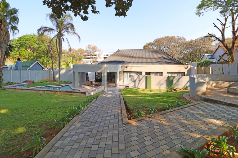 5 Bedroom Property for Sale in Winston Ridge Gauteng