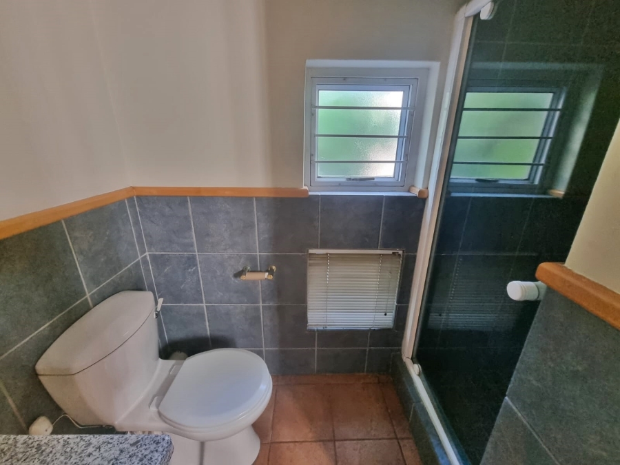 To Let 5 Bedroom Property for Rent in Raslouw Gauteng