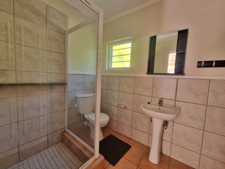 To Let 5 Bedroom Property for Rent in Raslouw Gauteng