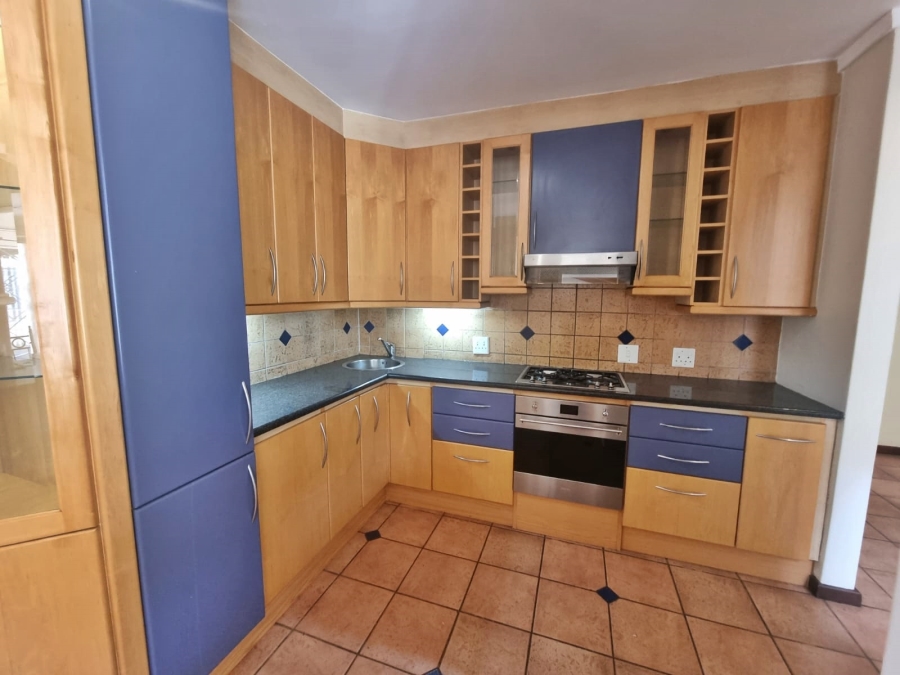 To Let 5 Bedroom Property for Rent in Raslouw Gauteng