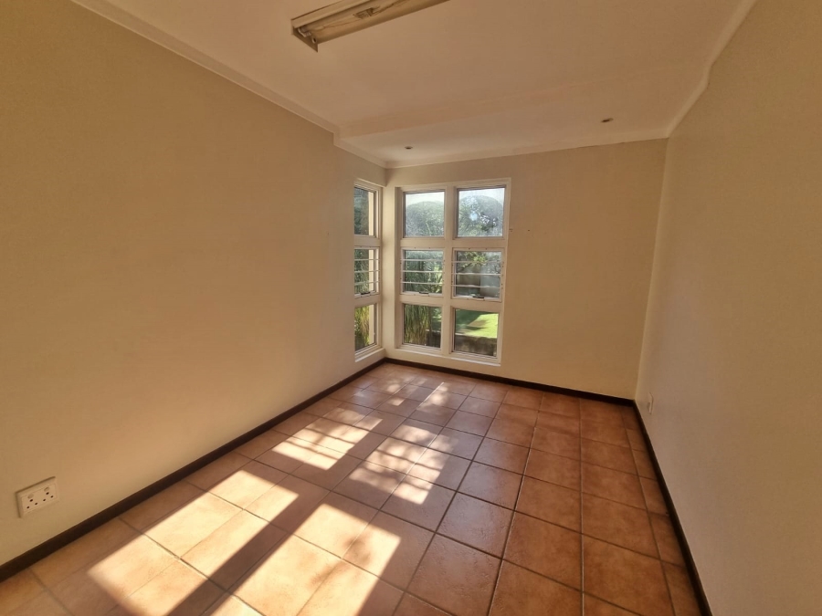 5 Bedroom Property for Sale in Raslouw Gauteng