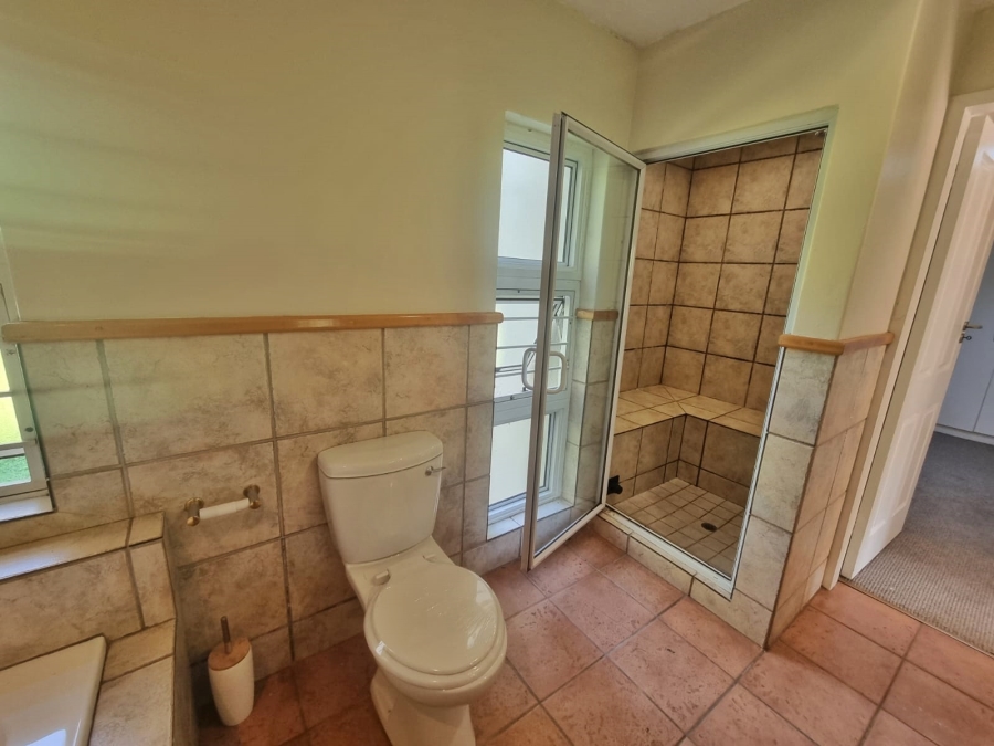 5 Bedroom Property for Sale in Raslouw Gauteng