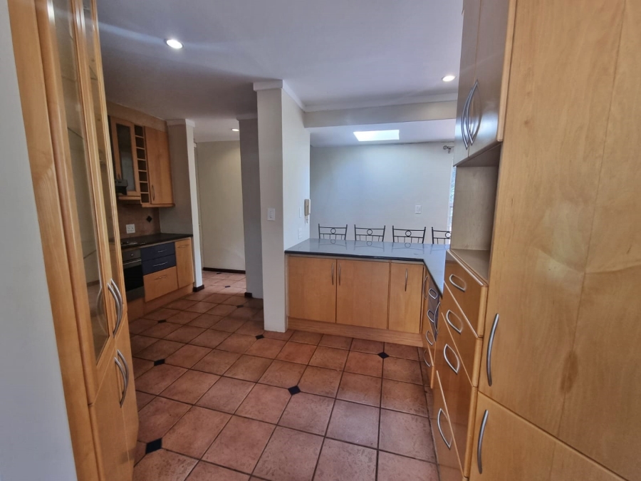 5 Bedroom Property for Sale in Raslouw Gauteng