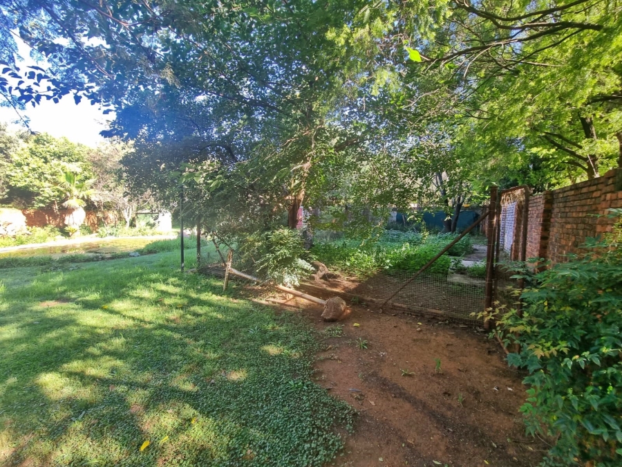 5 Bedroom Property for Sale in Raslouw Gauteng