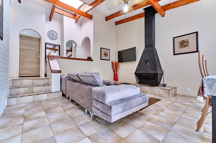 To Let 5 Bedroom Property for Rent in Rivonia Gauteng