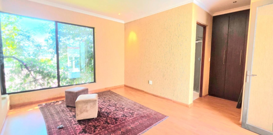 7 Bedroom Property for Sale in Glenvista Gauteng