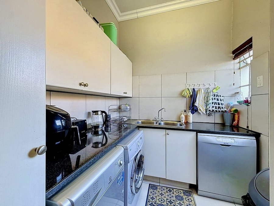 3 Bedroom Property for Sale in Faerie Glen Gauteng