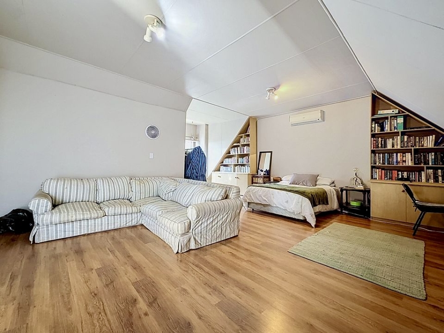 3 Bedroom Property for Sale in Faerie Glen Gauteng