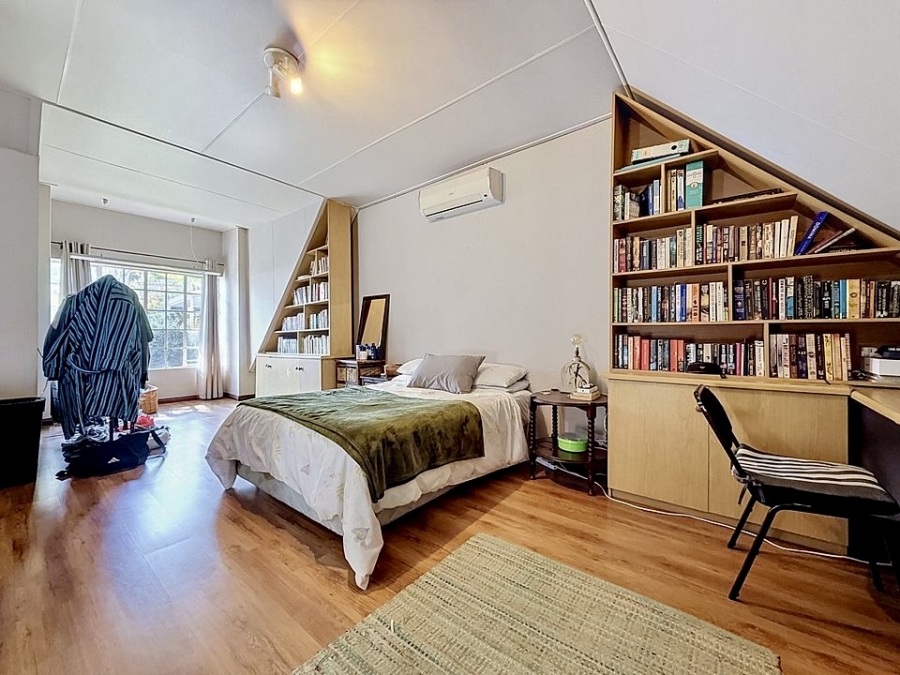 3 Bedroom Property for Sale in Faerie Glen Gauteng