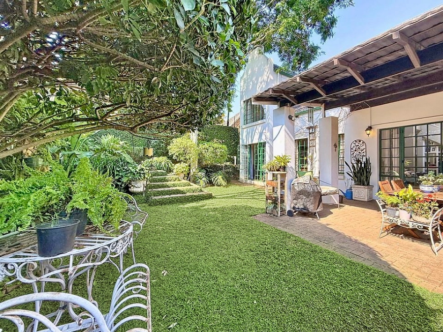 3 Bedroom Property for Sale in Faerie Glen Gauteng