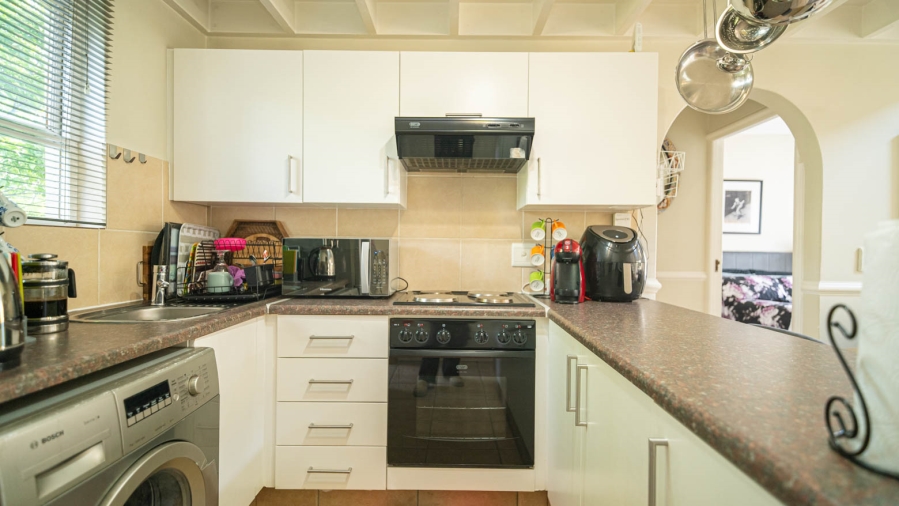 1 Bedroom Property for Sale in Douglasdale Gauteng