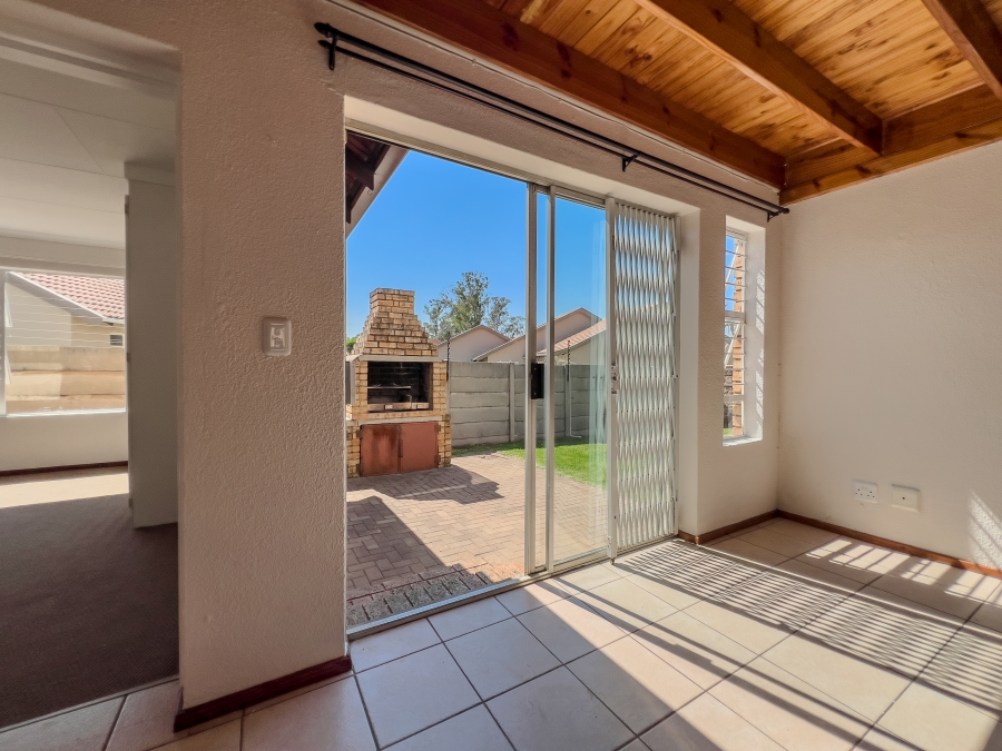 4 Bedroom Property for Sale in Pomona Gauteng