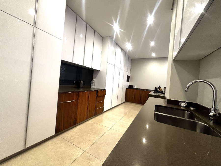 2 Bedroom Property for Sale in Westcliff Gauteng