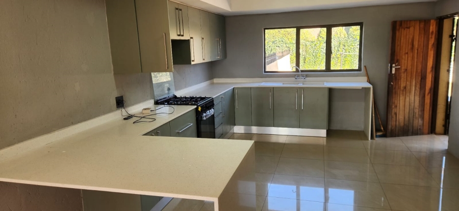 5 Bedroom Property for Sale in Rynsoord Gauteng
